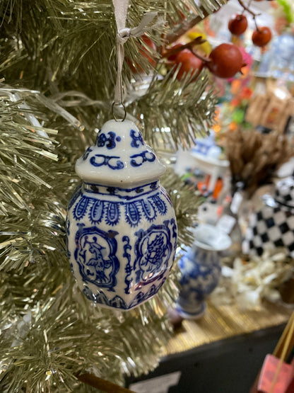 Chinoiserie ornaments