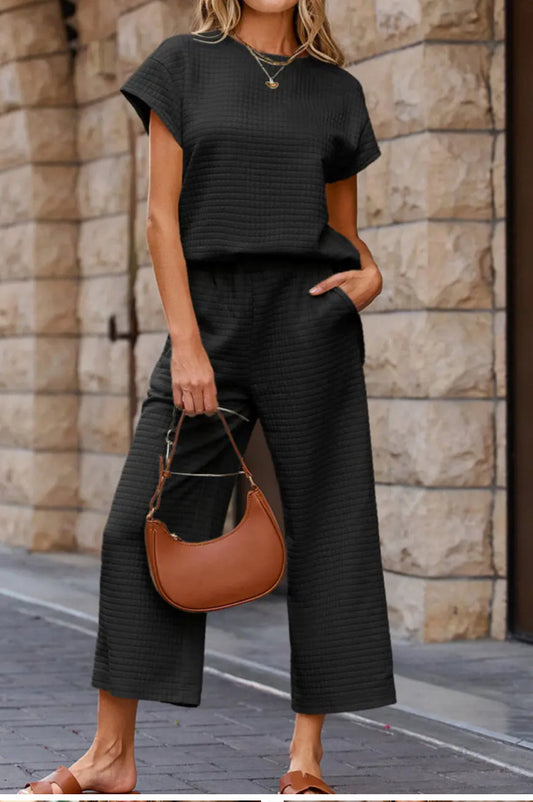 Solid textured top and pants-black