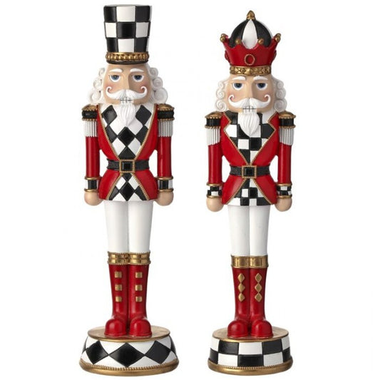 Resin nutcracker on base 2assorted