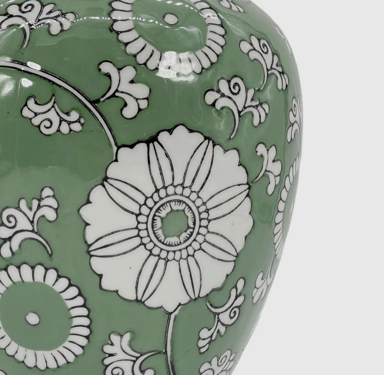 Green chinoiserie ceramic vase