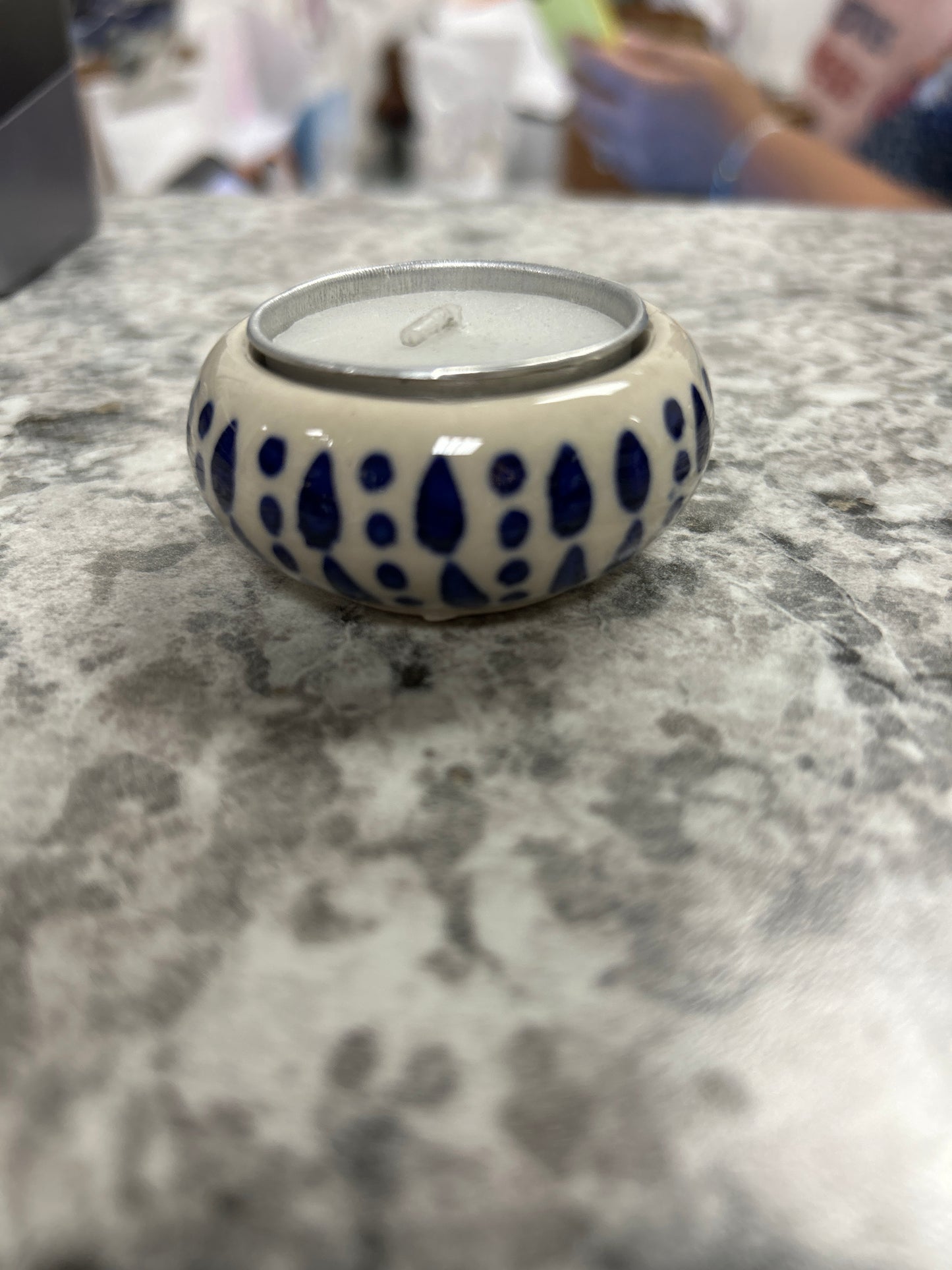 Chinoiserie tea light holder