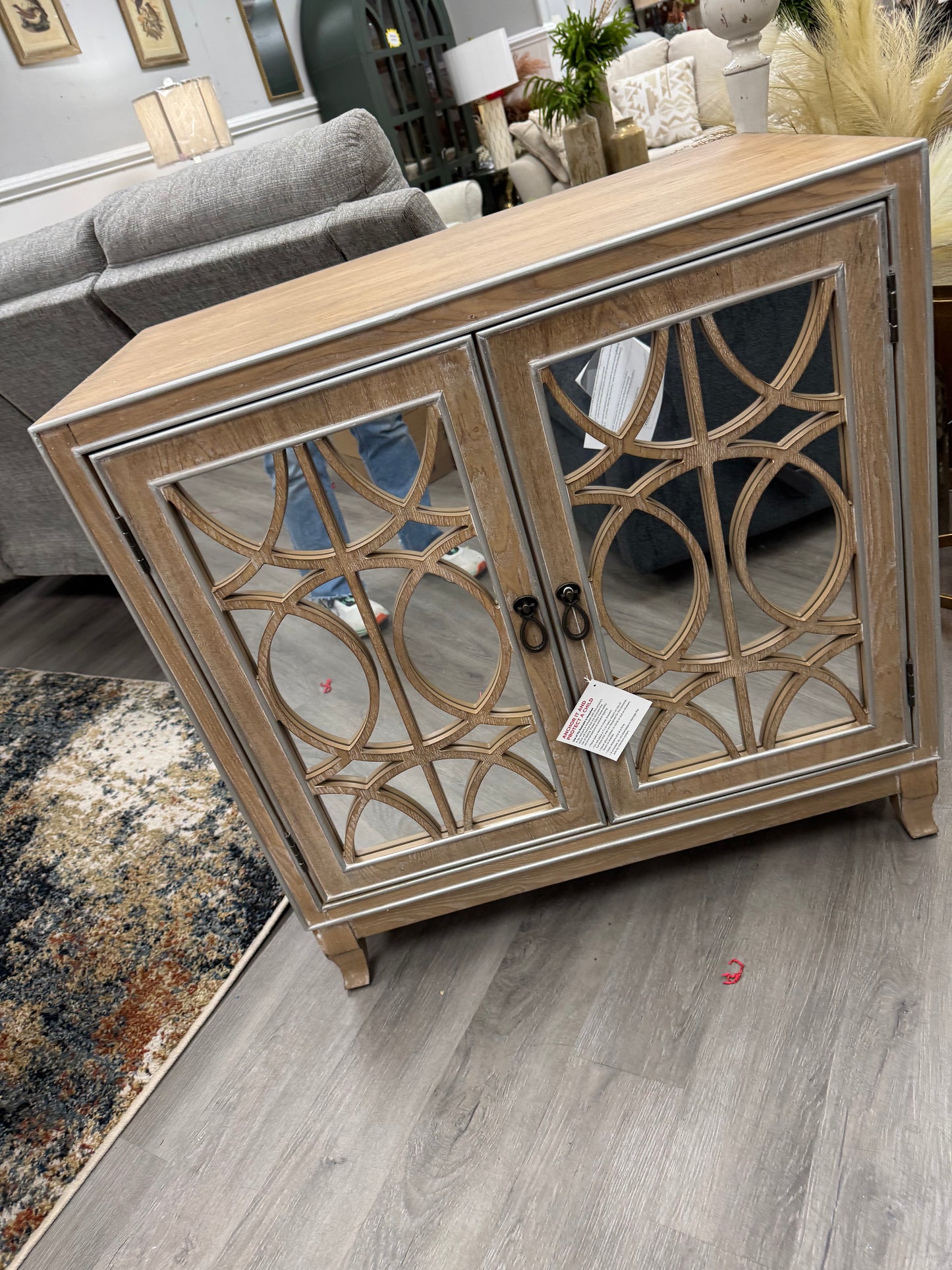 Coast cabinet