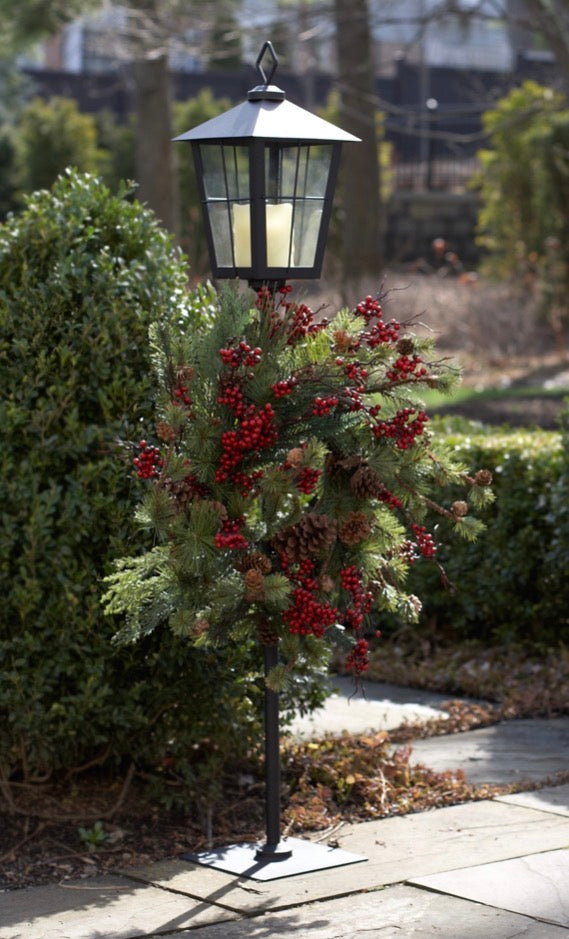LANTERN WREATH HOLDER 43.25”H METAL/GLASS