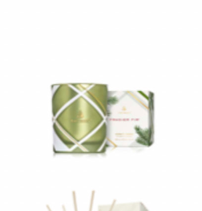 Frasier Fir Frosted Plaid
6.5oz Poured Candle