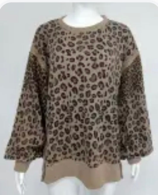 Leopard Mix Raw Edge Puff Sleeve Top