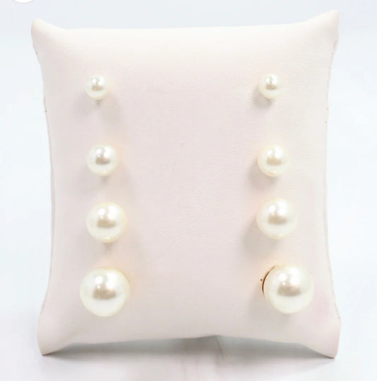 Britt Pearl Stud Set Pearl