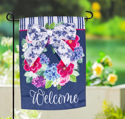 Chinoiserie Bow Floral Wreath Applique Garden Flag