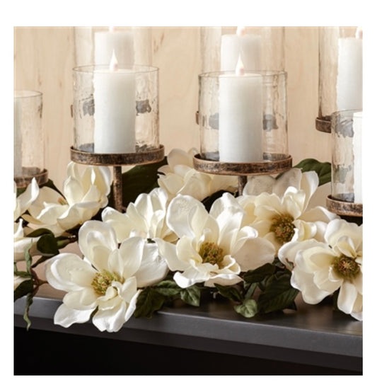 Magnolia spray
