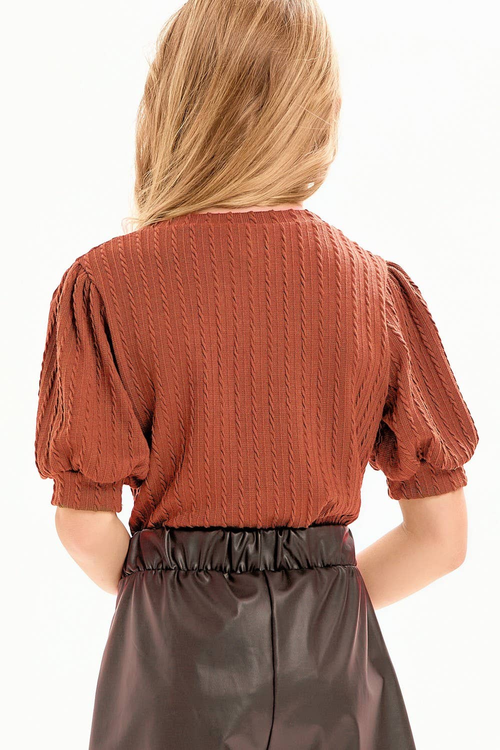 Embossed Knit Short Puff Sleeves Top