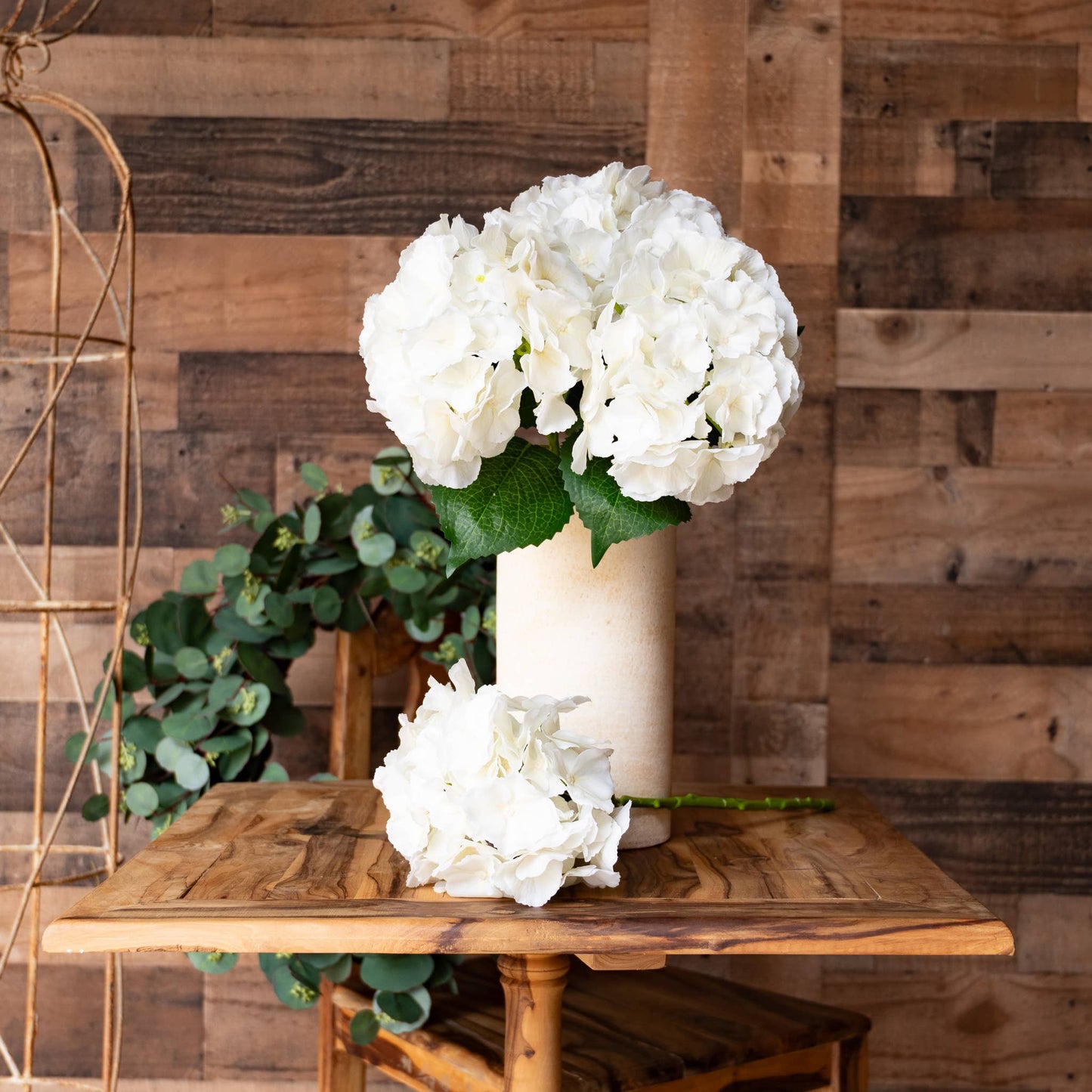 Real Touch Hydrangea - 20 Inch - Ivory