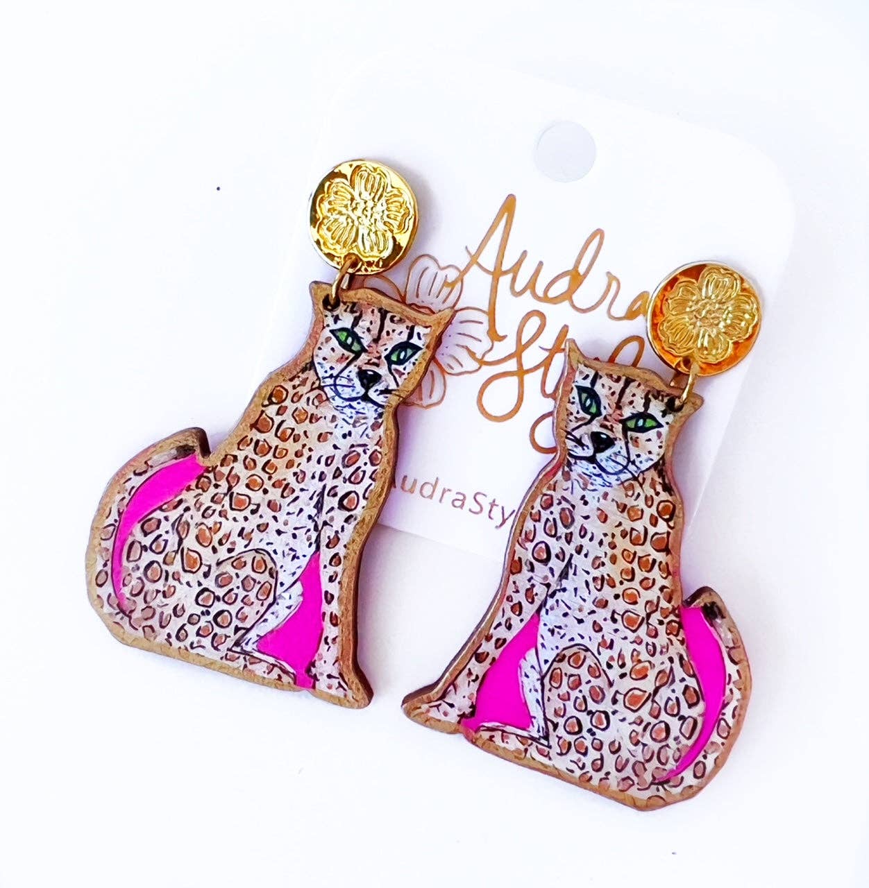 Sitting Cheetah Dangle