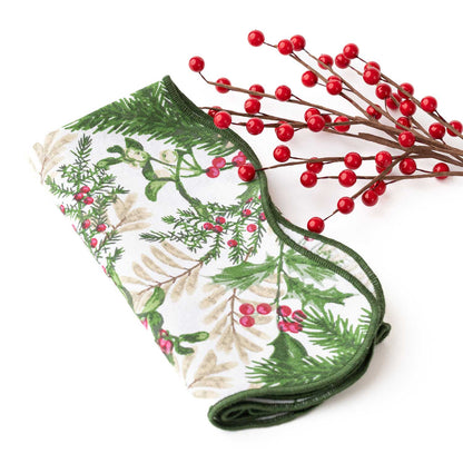 Woodland Berry Scalloped Cotton Dinner Napkins
