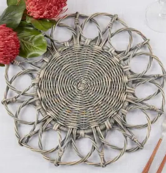 Twisted rattan placemat