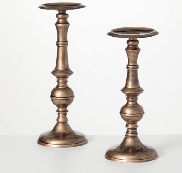 Pillar candleholders