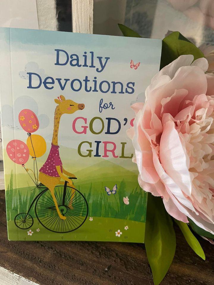 Daily Devotional for Gods Girl