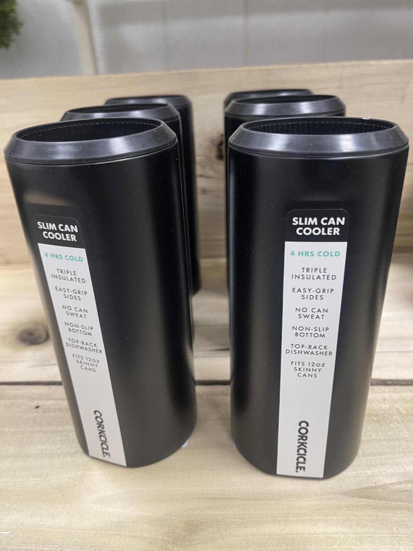 Corkcicle Slim can cooler